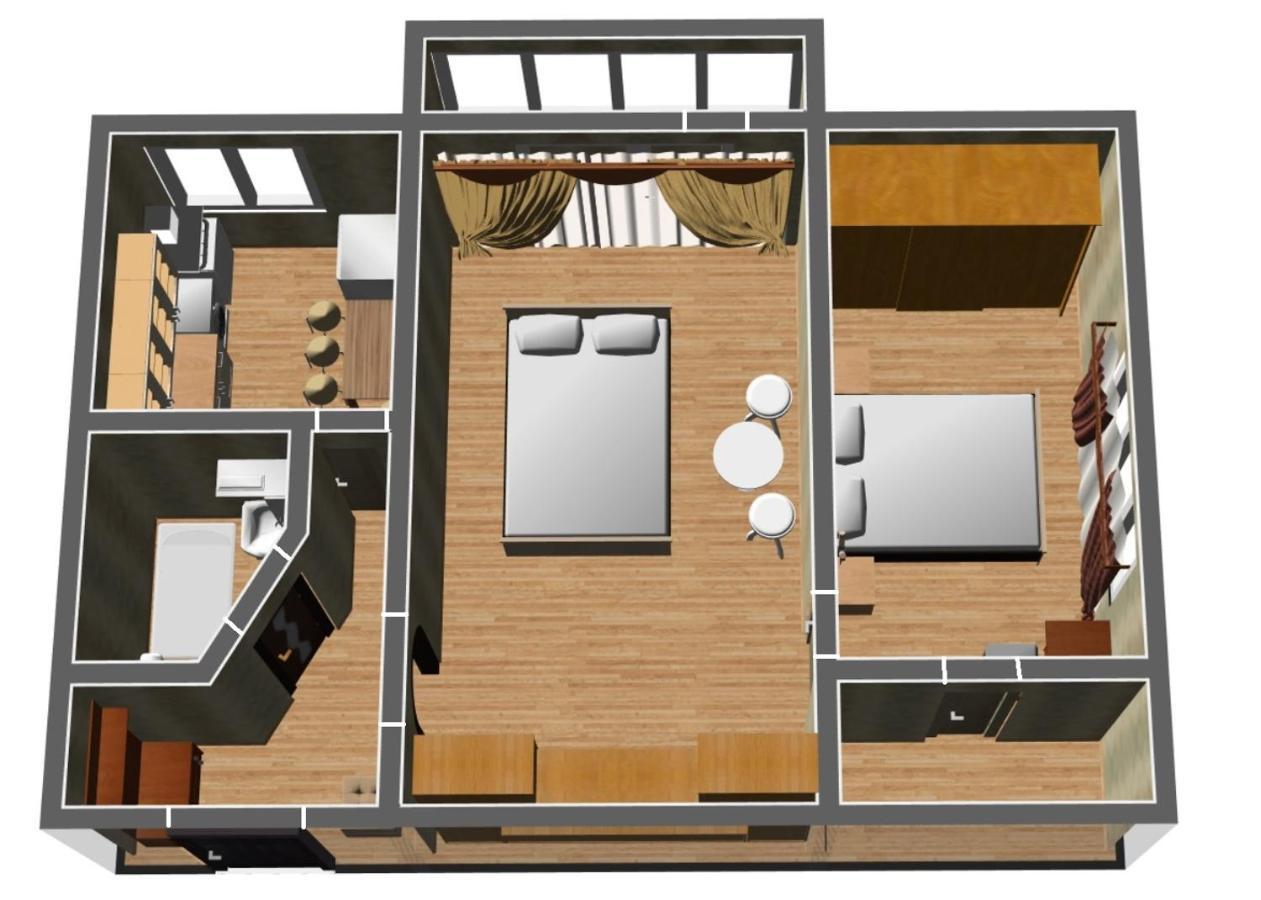 Roses Apartment In The City Center Tsjernihiv Buitenkant foto